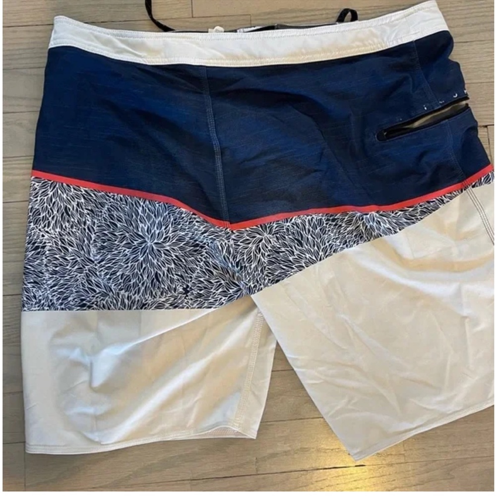 Rip Curl Men's Mirage Wedge Boardshorts 38” - Picture 4 of 8